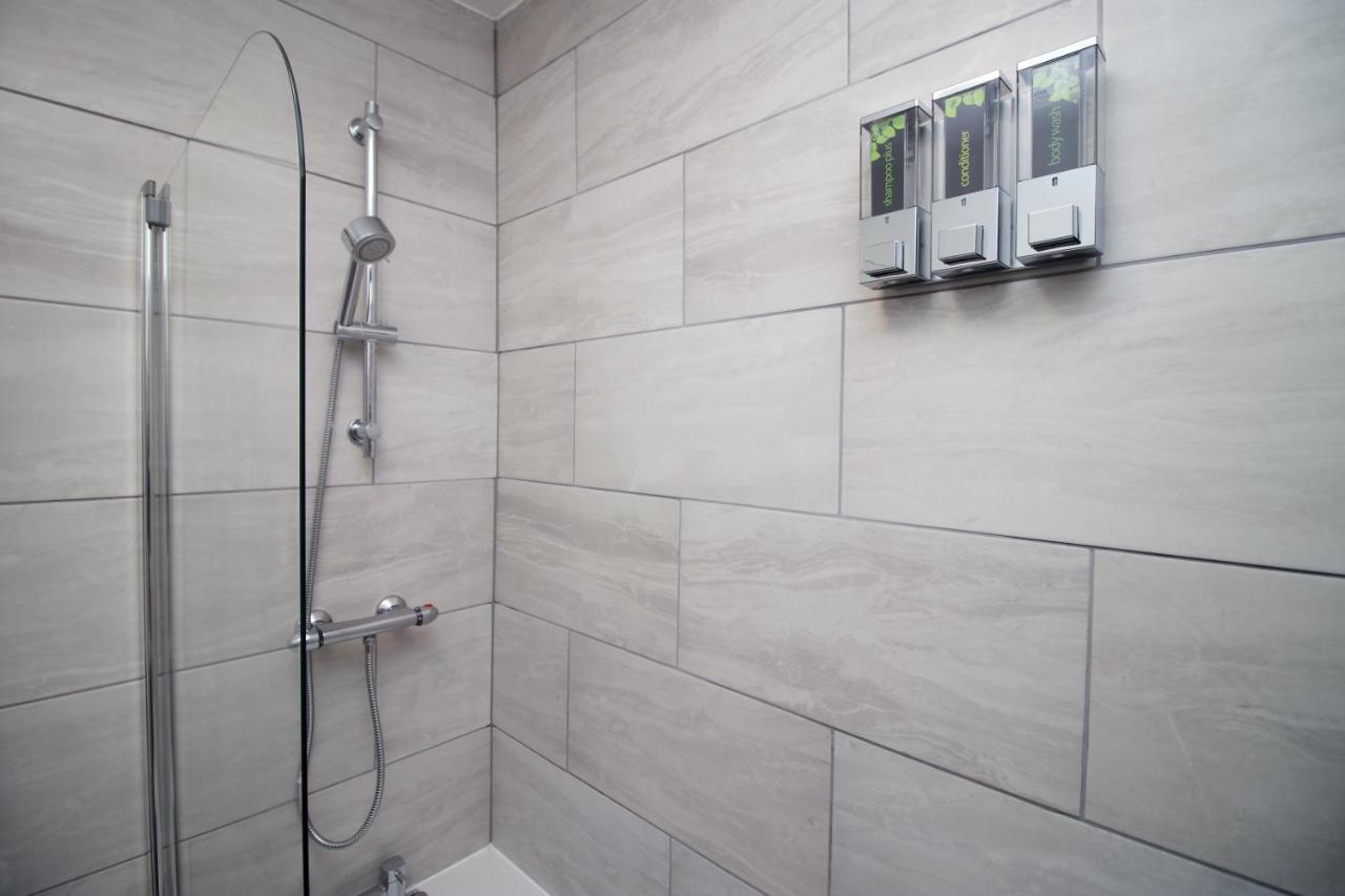 Sleeps 6, Smart Tv'S, Parking Swansea & Morriston Hospital Apartment Екстериор снимка